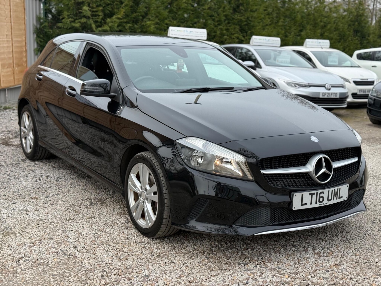 Used Mercedes-Benz A-Class 2016 for sale - 77994139: Photo 2