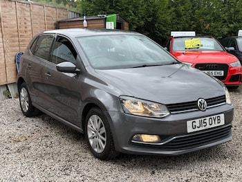 Used Volkswagen Polo 2015 for sale - 79564500: Photo