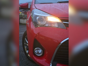 Used Toyota Yaris 2016 for sale - 76792649: Photo