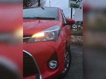 Used Toyota Yaris 2016 for sale - 76792649: Photo