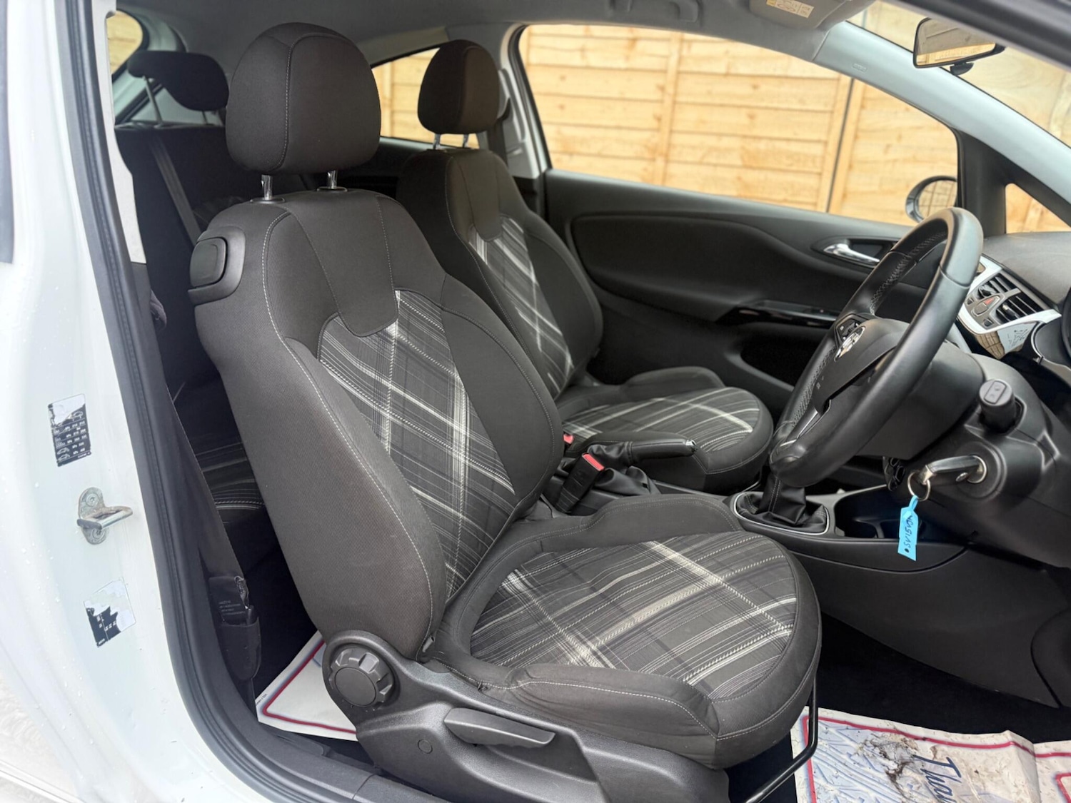 Used Vauxhall Corsa 2015 for sale - 78034087: Photo 21