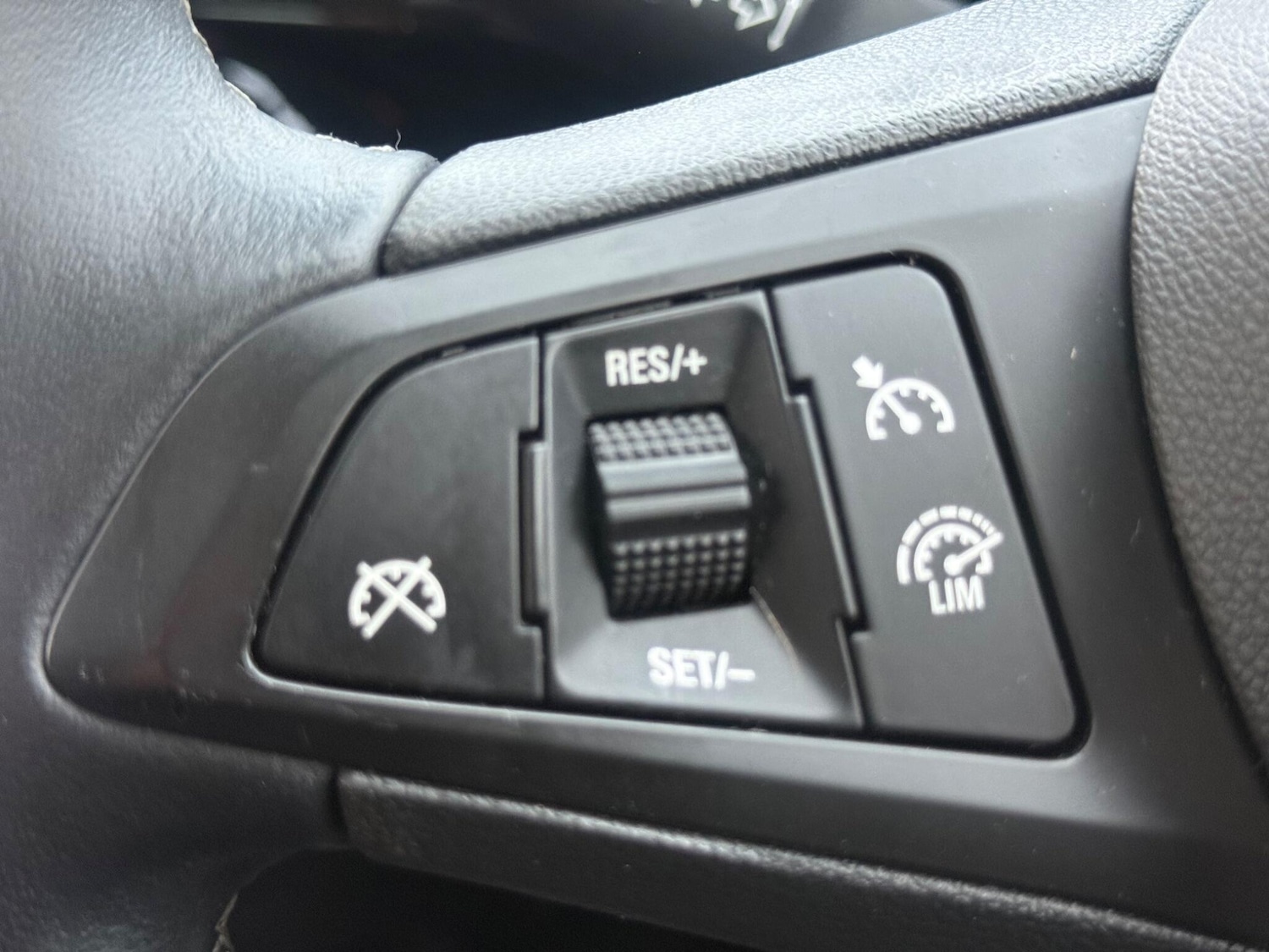 Used Vauxhall Corsa 2015 for sale - 78034087: Photo 28