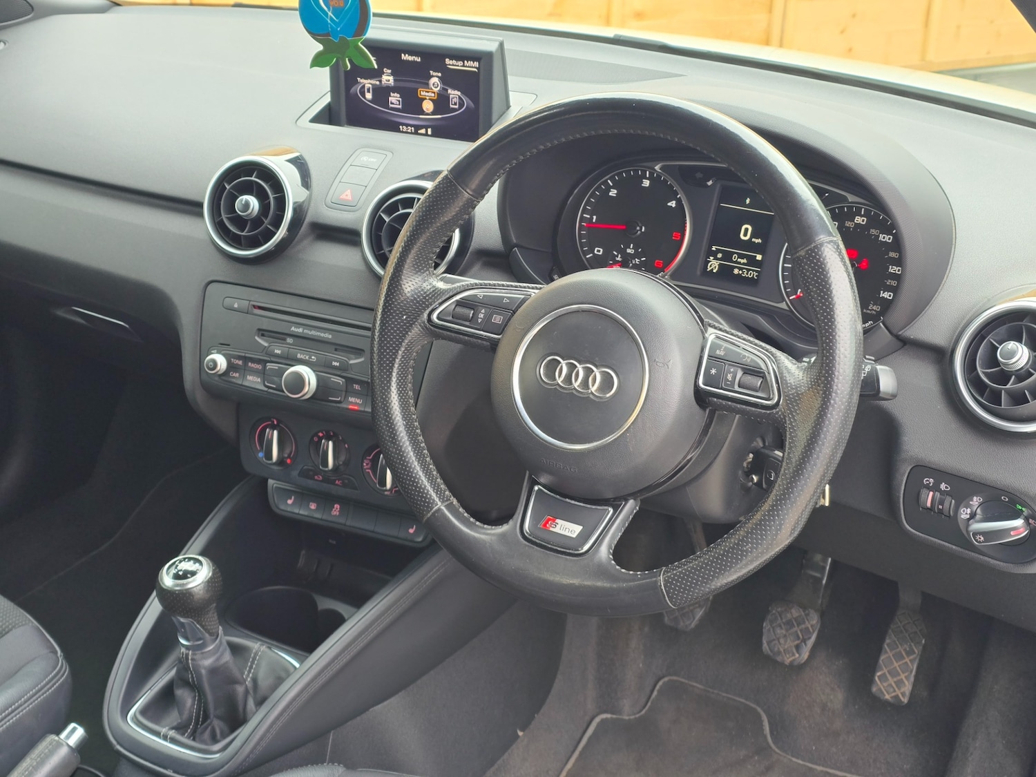 Used Audi A1 2012 for sale - 77165623: Photo 19