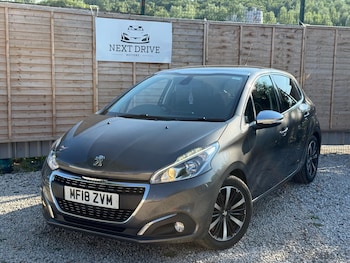 Used Peugeot 208 2018 for sale - 79453342: Photo