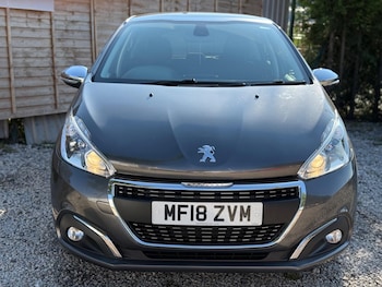 Used Peugeot 208 2018 for sale - 79453342: Photo