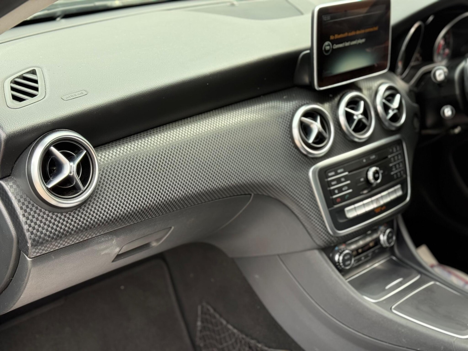 Used Volkswagen up! 2016 for sale - 77982359: Photo 31