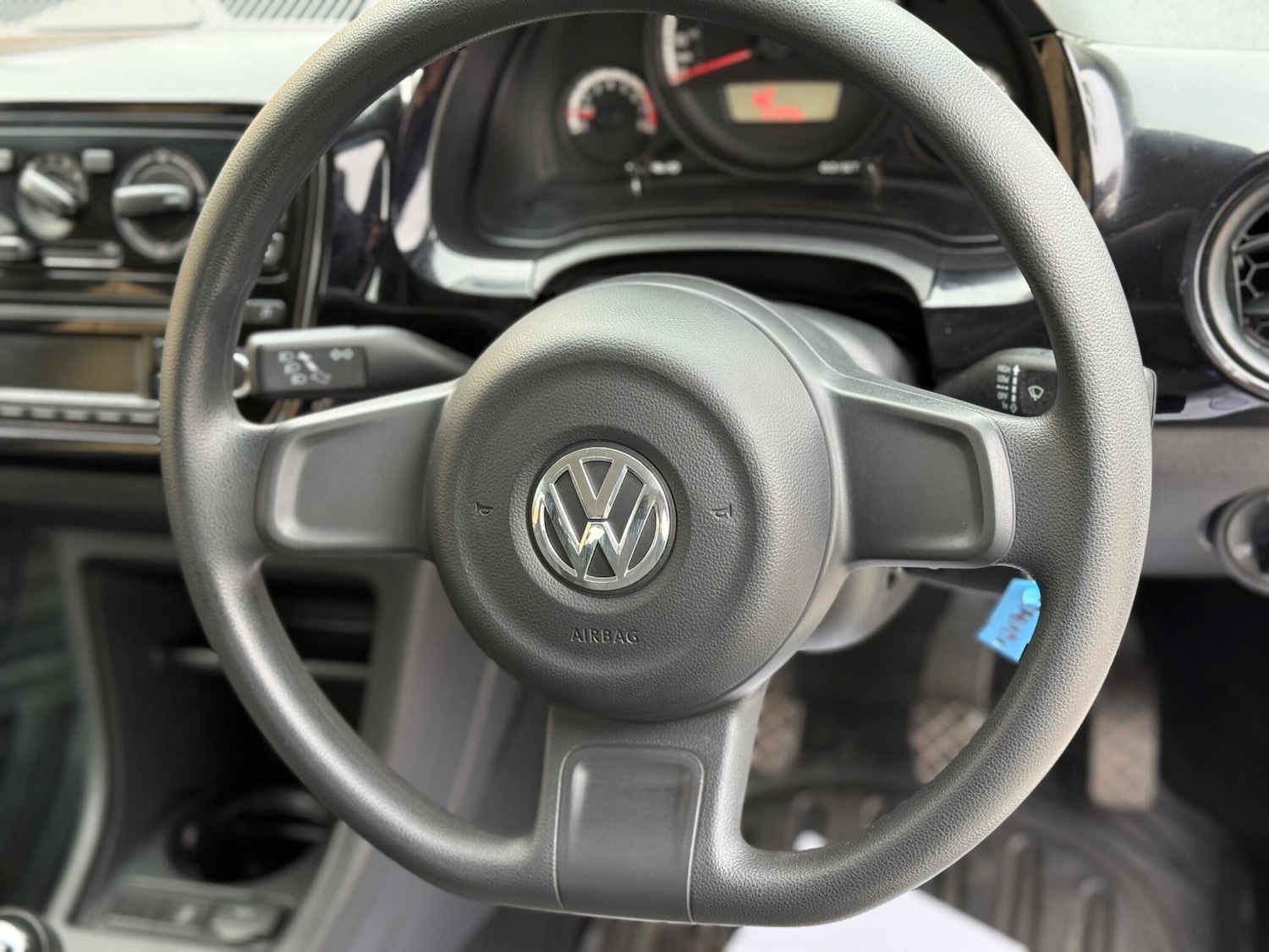 Used Volkswagen up! 2016 for sale - 77982359: Photo 52