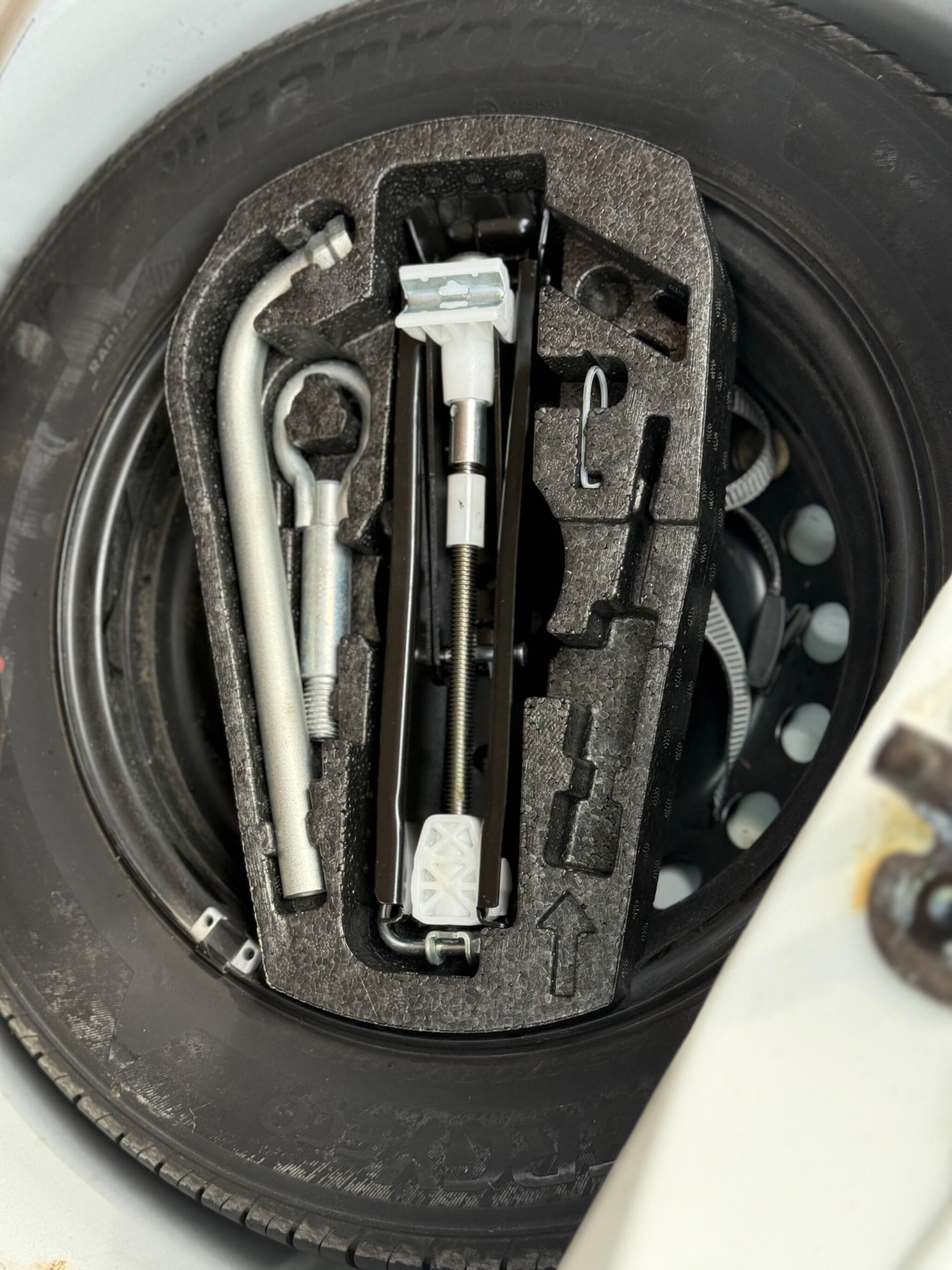 Used Volkswagen up! 2016 for sale - 77982359: Photo 61