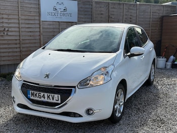 Used Peugeot 208 2014 for sale - 79484098: Photo