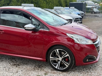 Used Peugeot 208 2017 for sale - 79453148: Photo