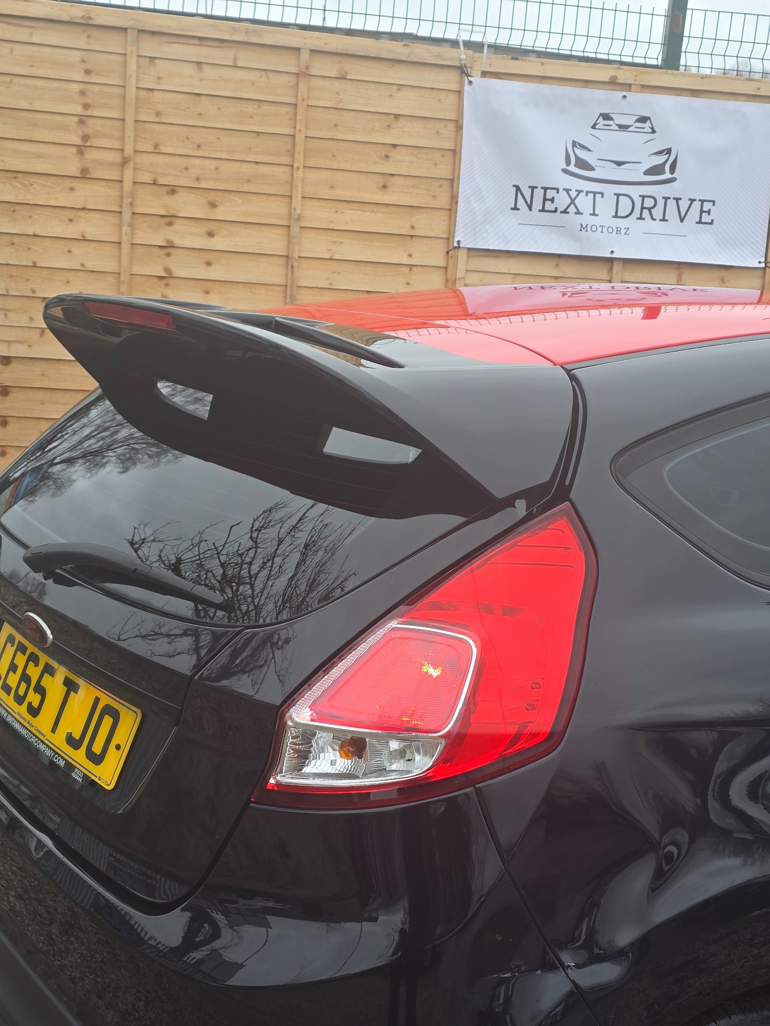 Used Ford Fiesta 2015 for sale - 77107822: Photo 10