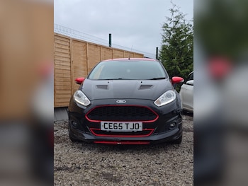 Used Ford Fiesta 2015 for sale - 77107822: Photo