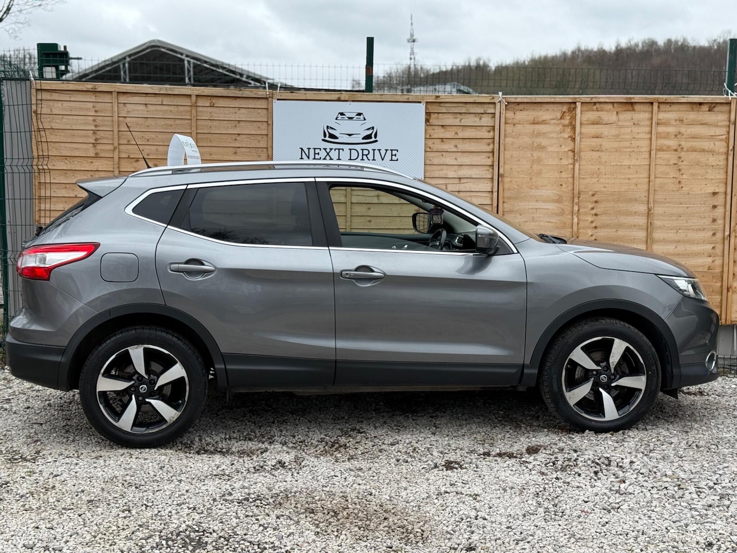 Used Nissan Qashqai for sale - 77909539: Photo 18