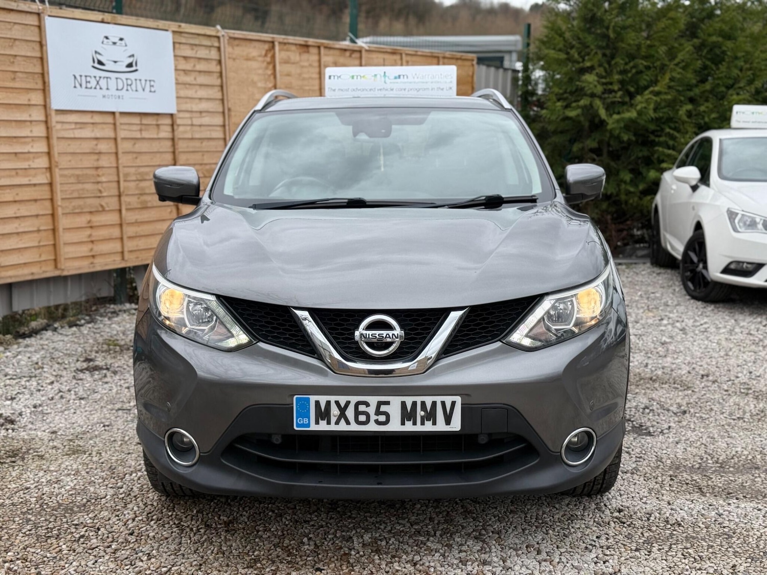 Used Nissan Qashqai for sale - 77909539: Photo 2