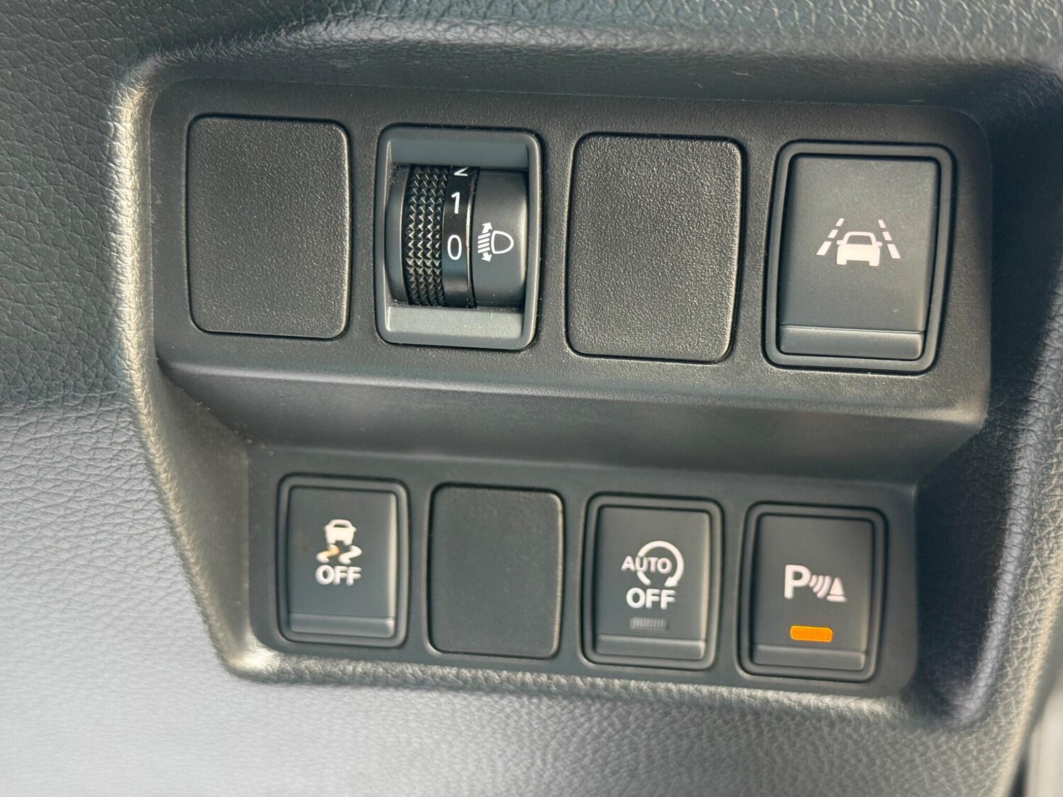 Used Nissan Qashqai for sale - 77909539: Photo 39