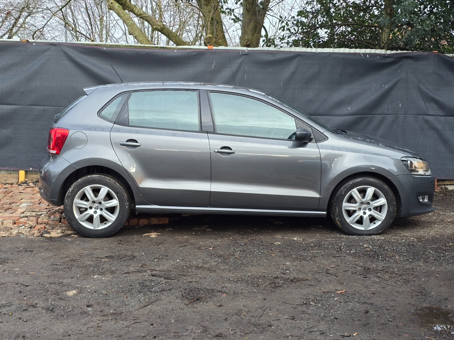 Used Volkswagen Polo 2010 for sale - 77052165: Photo 10