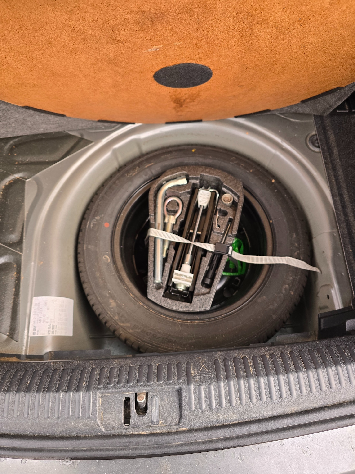 Used Volkswagen Polo 2010 for sale - 77052165: Photo 17