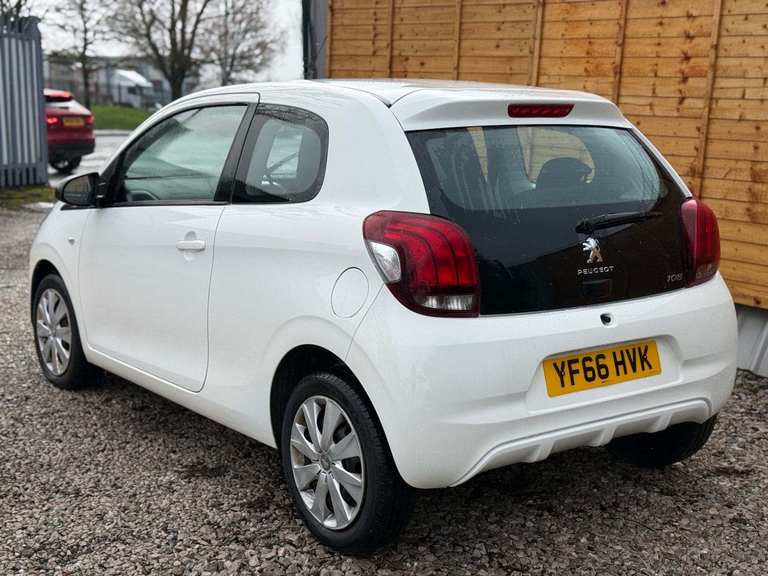 Used Peugeot 108 2016 for sale - 77632693: Photo 6