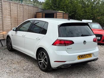 Used Volkswagen Golf 2019 for sale - 79645704: Photo