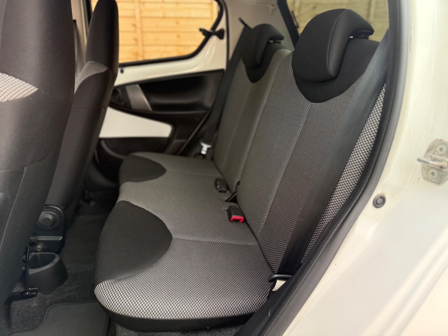 Used Toyota AYGO 2013 for sale - 77743540: Photo 20