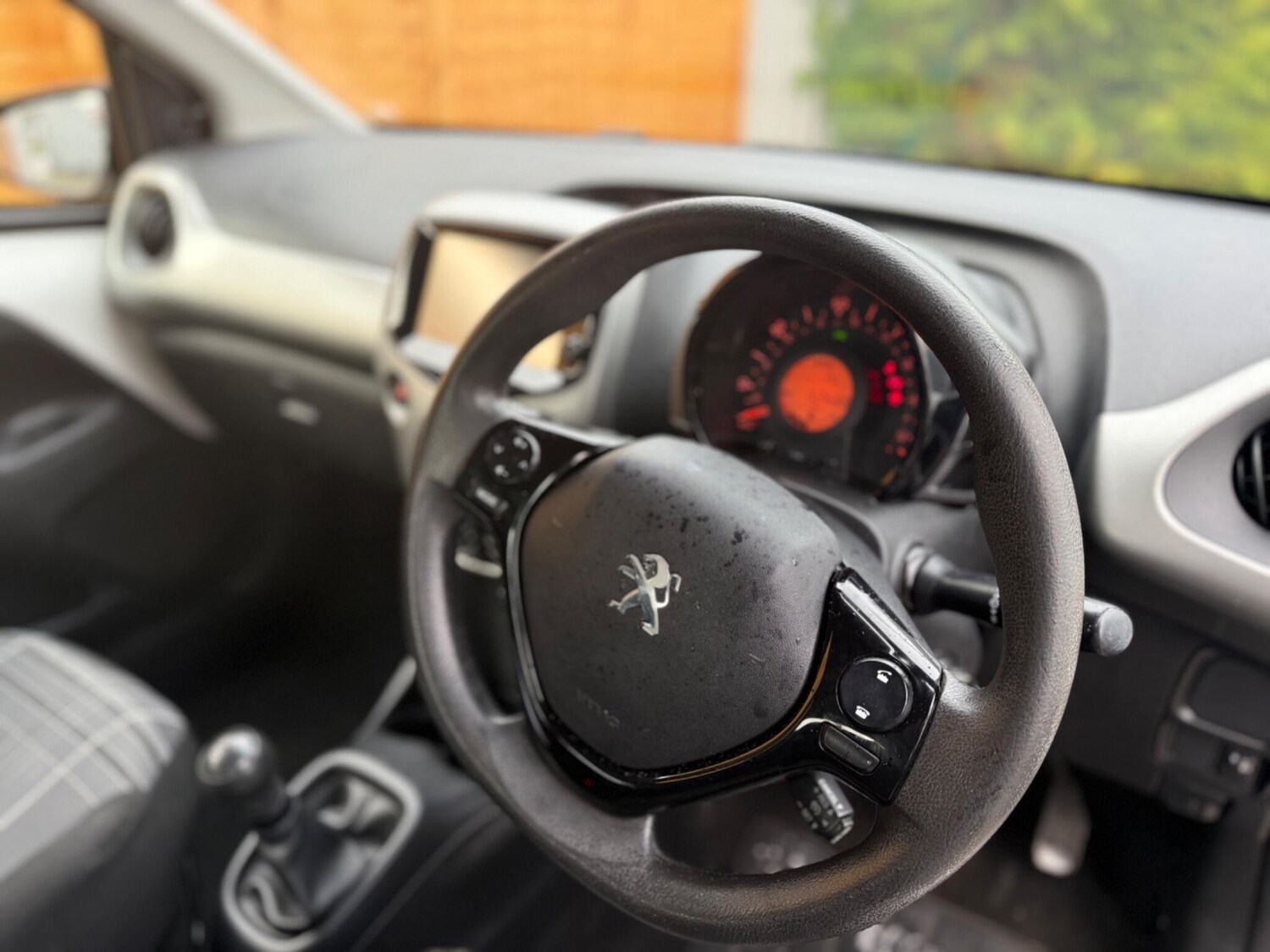 Used Peugeot 108 2016 for sale - 77743534: Photo 22