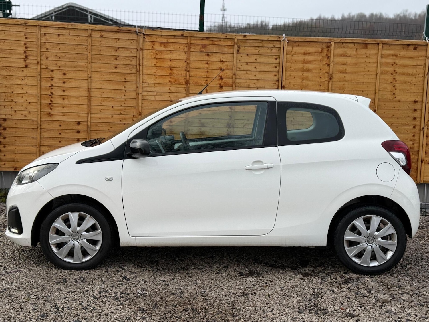 Used Peugeot 108 2016 for sale - 77743534: Photo 5
