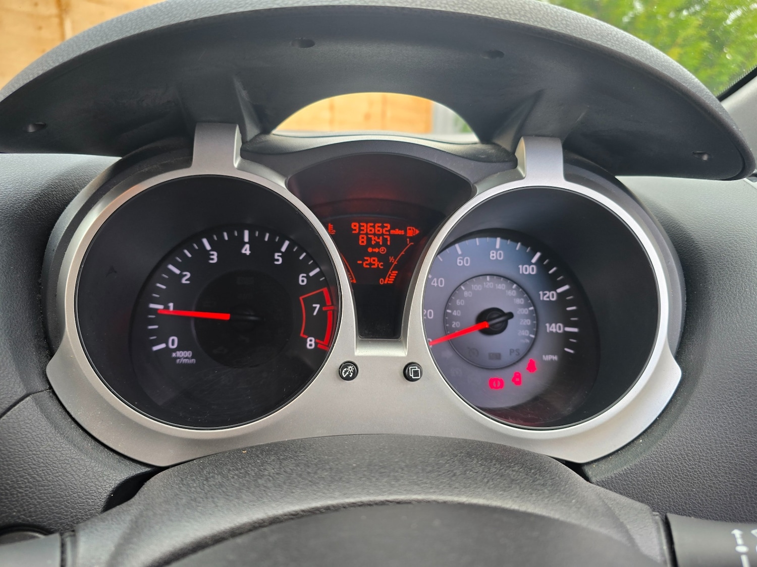 Used Nissan Juke 2014 for sale - 77235685: Photo 17