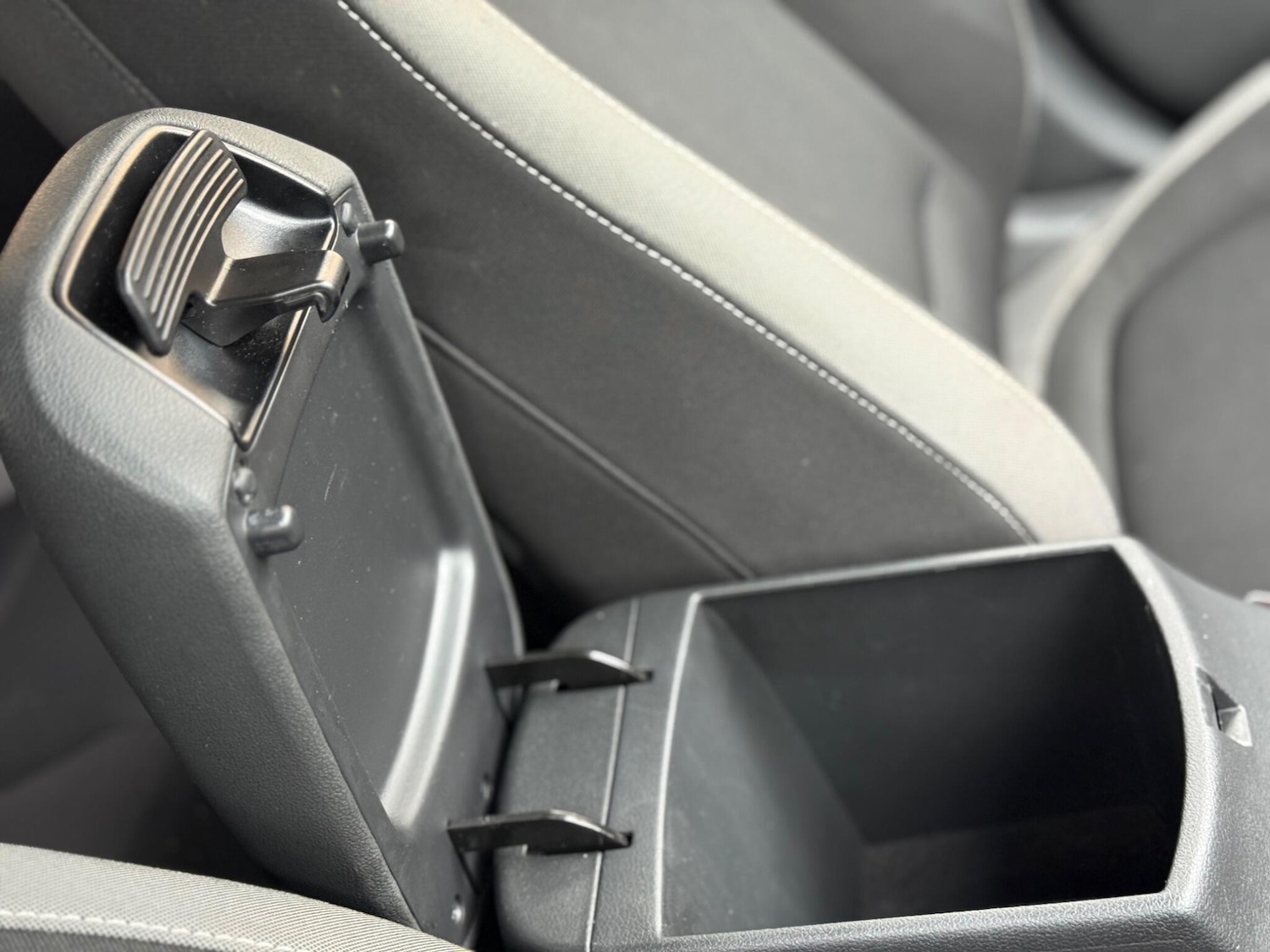 Used Hyundai KONA 2020 for sale - 78006388: Photo 70