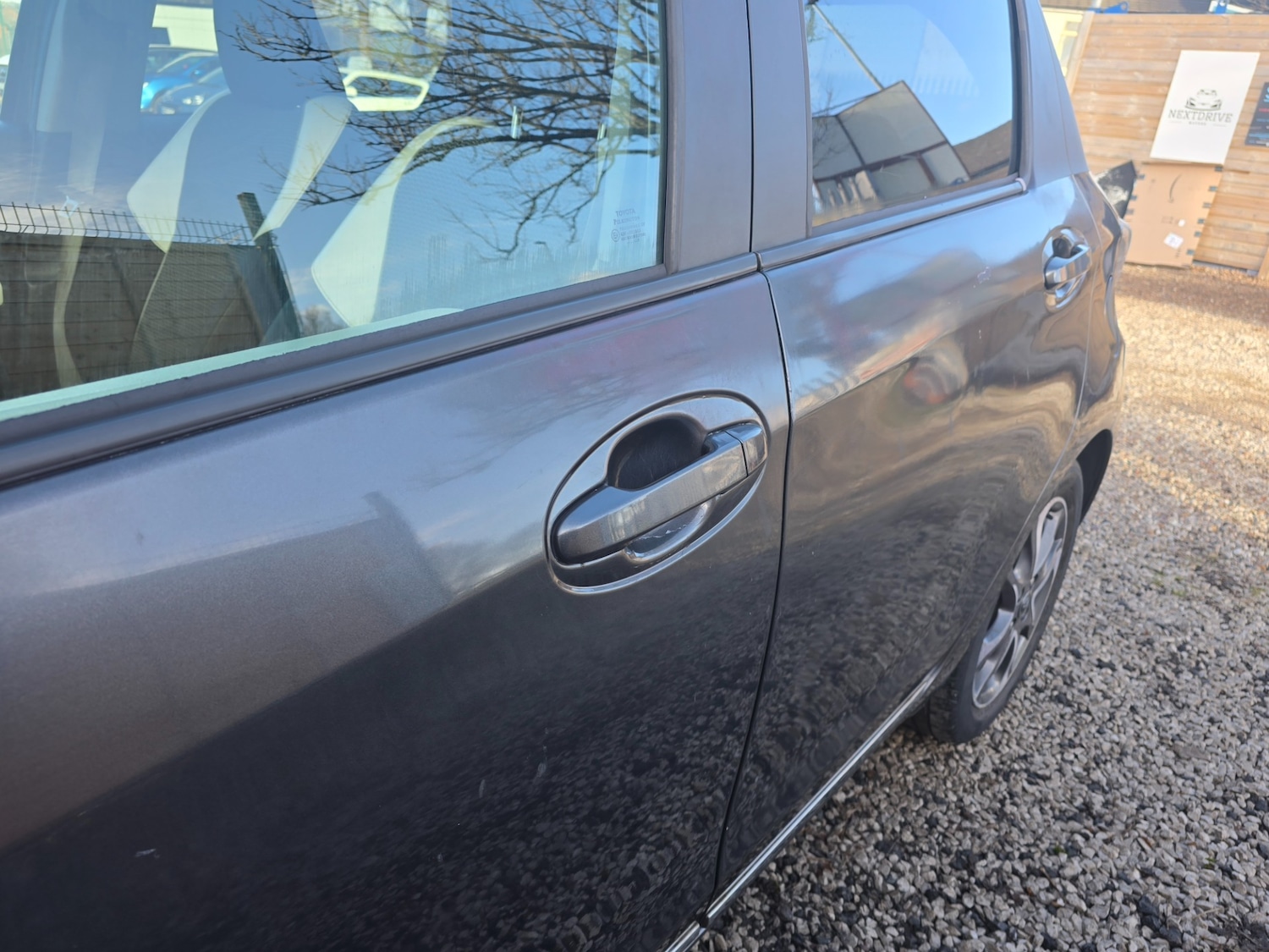 Used Toyota Yaris 2013 for sale - 77336338: Photo 23