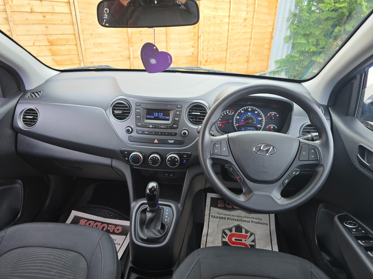 Used Hyundai i10 2017 for sale - 77235691: Photo 13