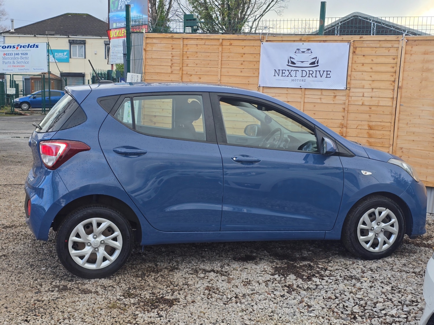 Used Hyundai i10 2017 for sale - 77235691: Photo 8