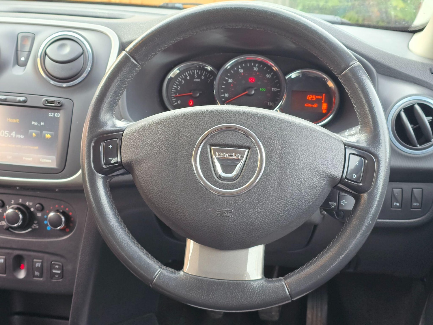 Used Dacia Sandero Stepway 2015 for sale - 77793413: Photo 17