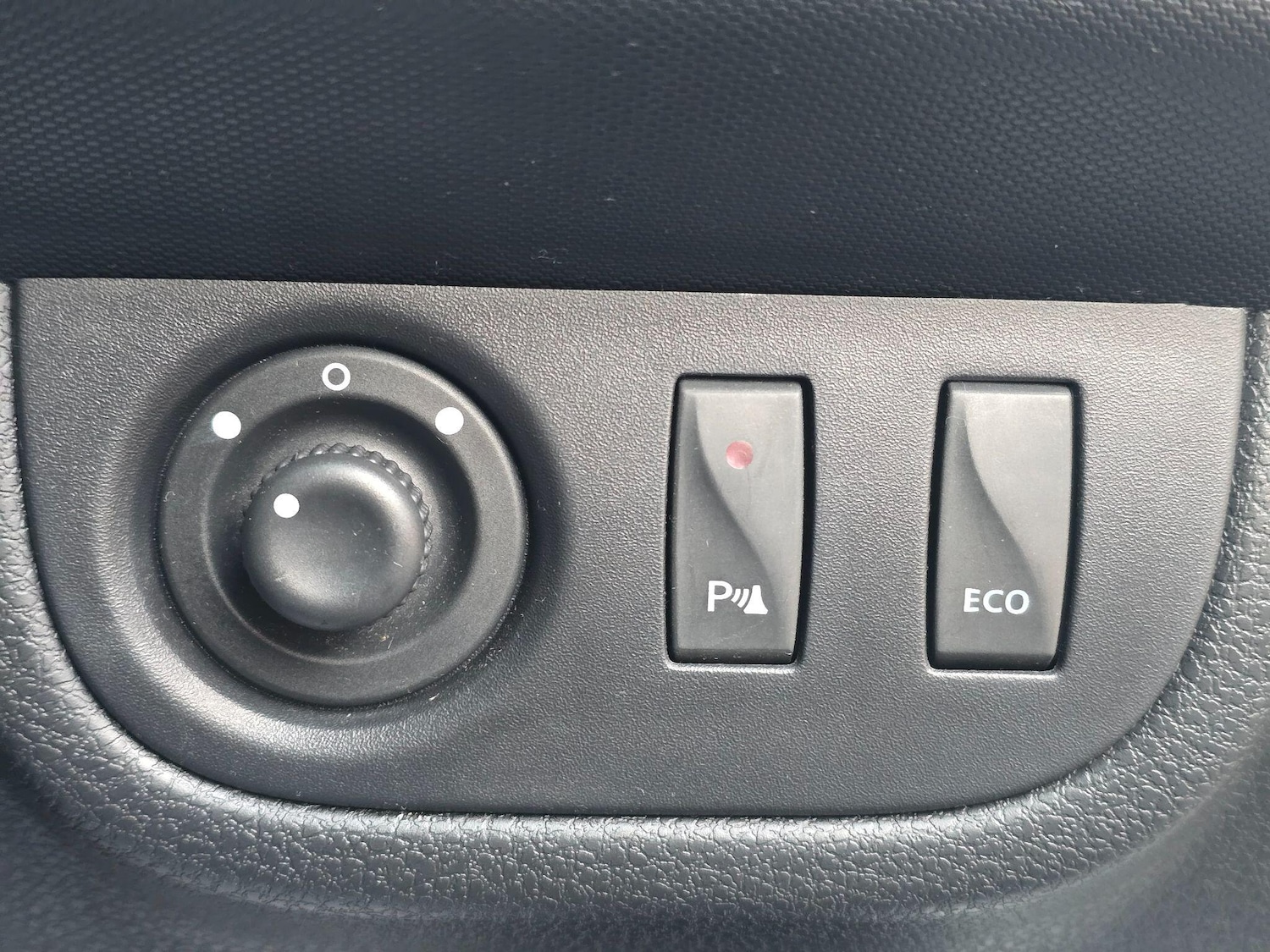 Used Dacia Sandero Stepway 2015 for sale - 77793413: Photo 33