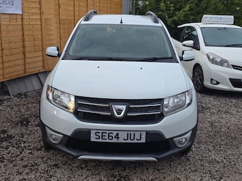 Used Dacia Sandero Stepway 2015 for sale - 77793413: Photo