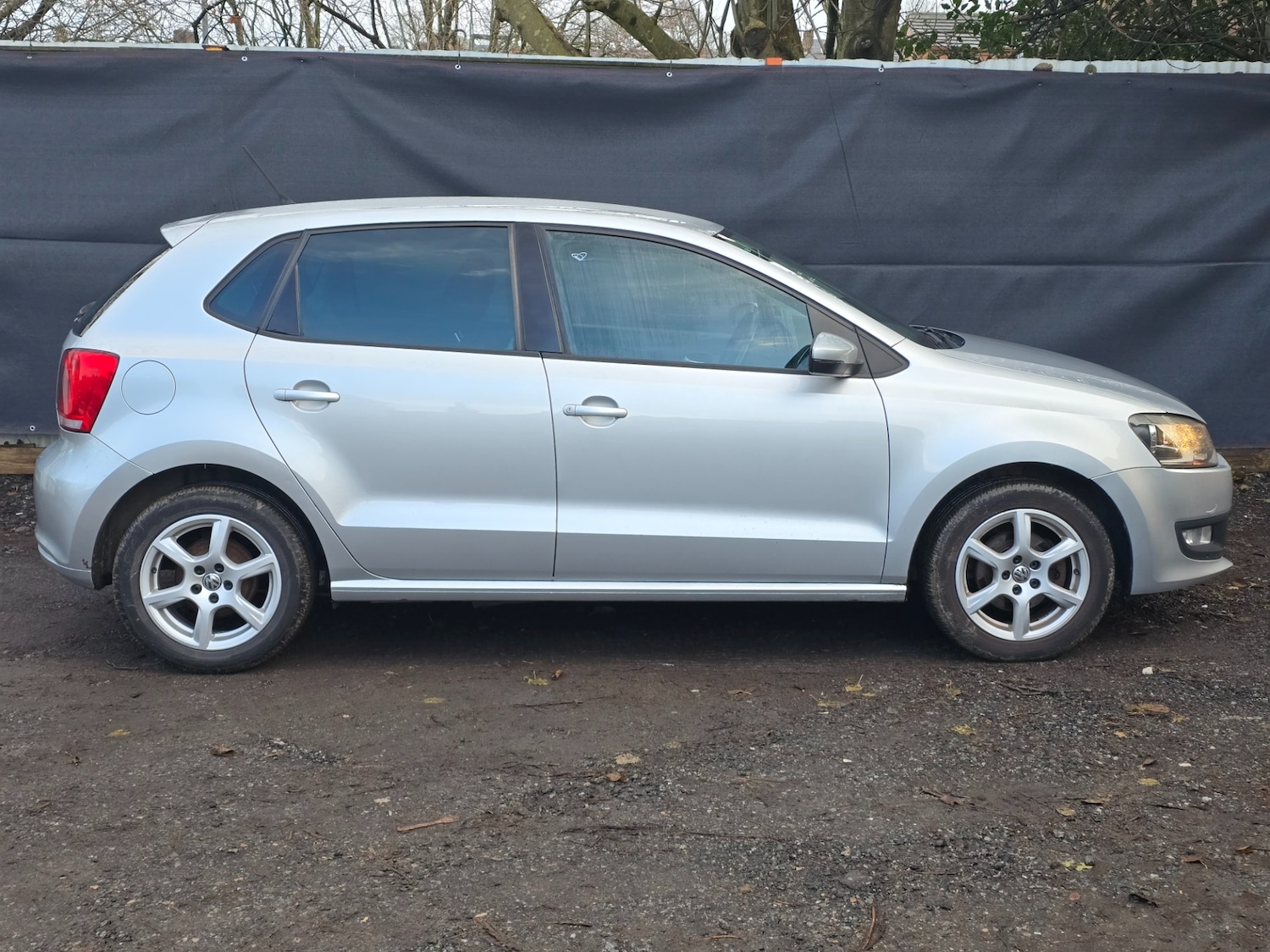 Used Volkswagen Polo 2010 for sale - 76958544: Photo 17