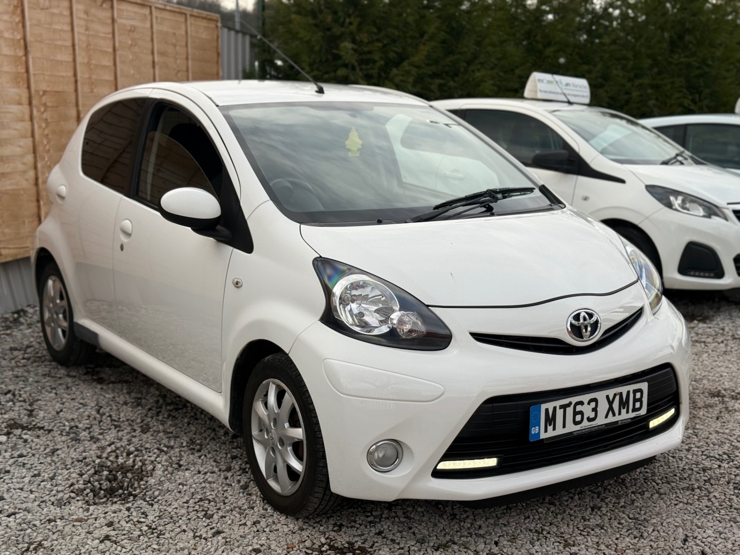 Used Toyota AYGO 2013 for sale - 77636366: Photo 3