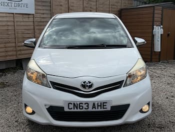 Used Toyota Yaris 2013 for sale - 79698052: Photo