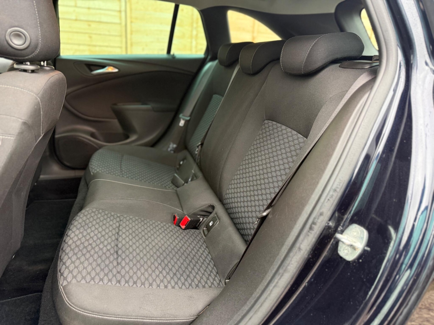 Used Vauxhall Astra 2019 for sale - 77853176: Photo 22