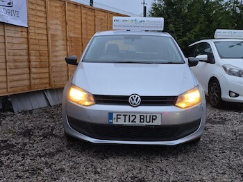 Used Volkswagen Polo 2012 for sale - 77743536: Photo