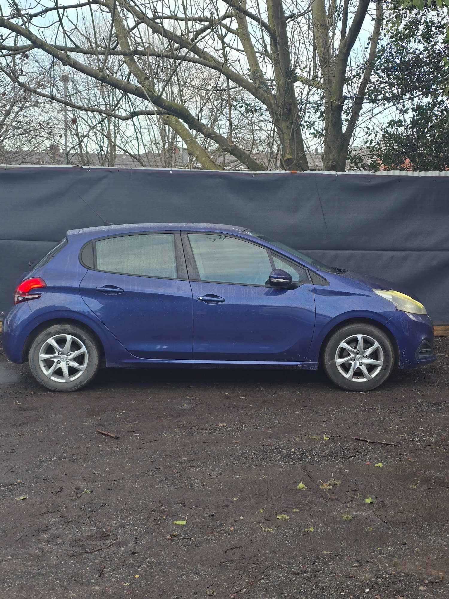 Used Peugeot 208 2015 for sale - 76807965: Photo 12