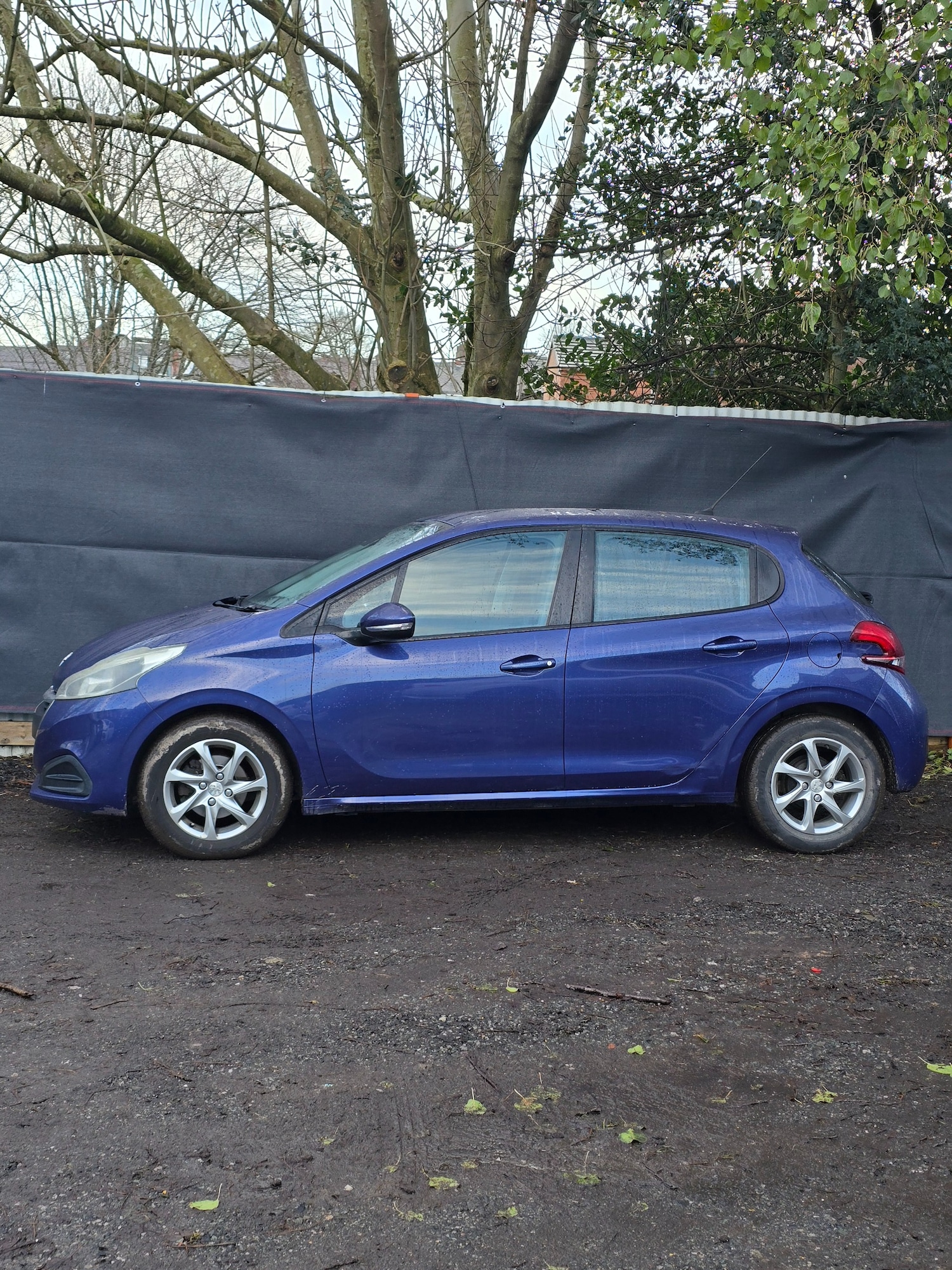 Used Peugeot 208 2015 for sale - 76807965: Photo 7