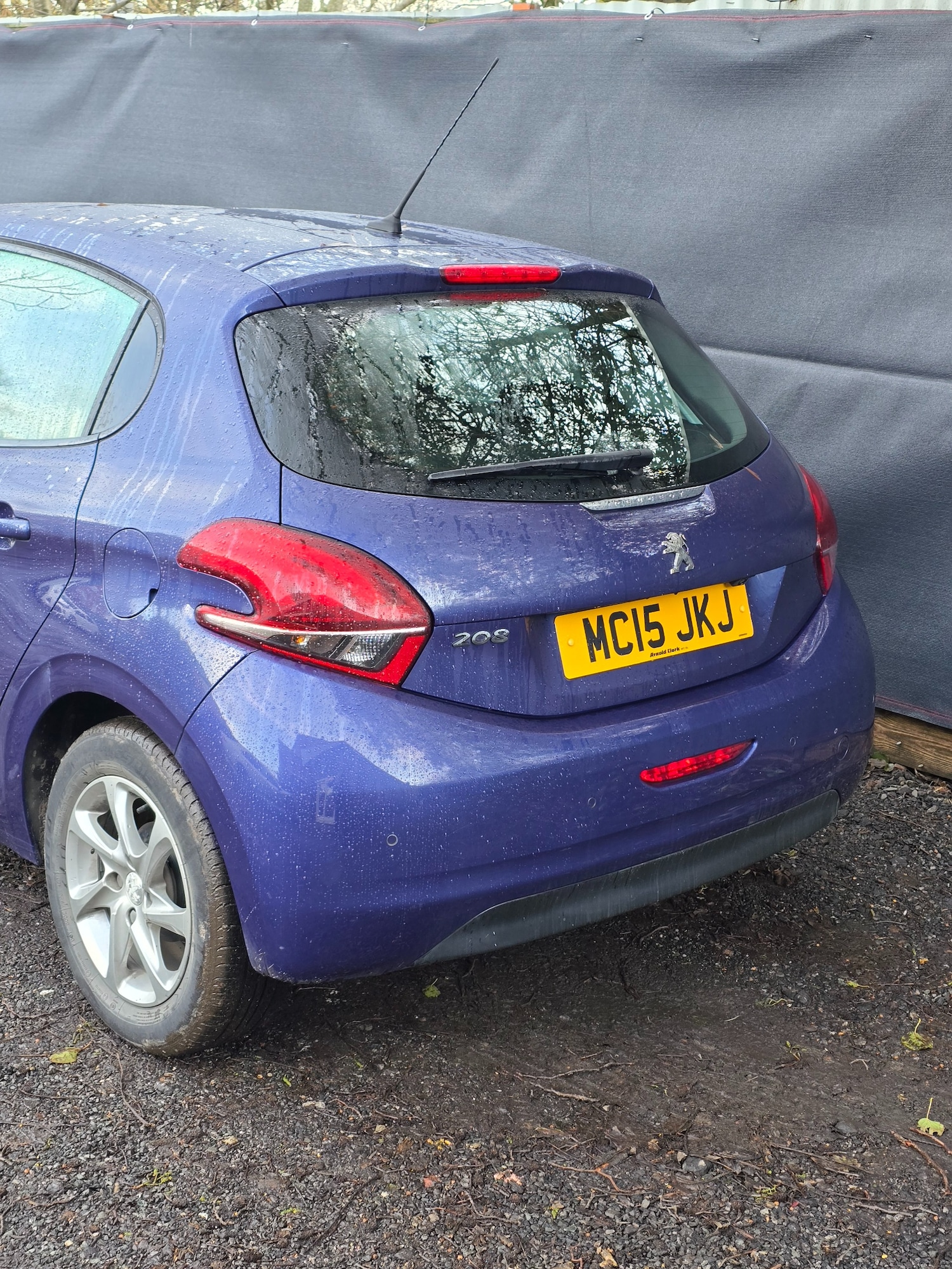 Used Peugeot 208 2015 for sale - 76807965: Photo 8