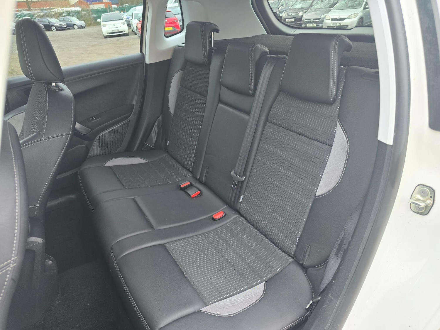 Used Peugeot 2008 2014 for sale - 77743542: Photo 22