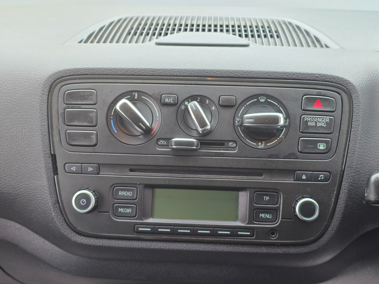 Used Skoda Citigo 2013 for sale - 77336334: Photo 16