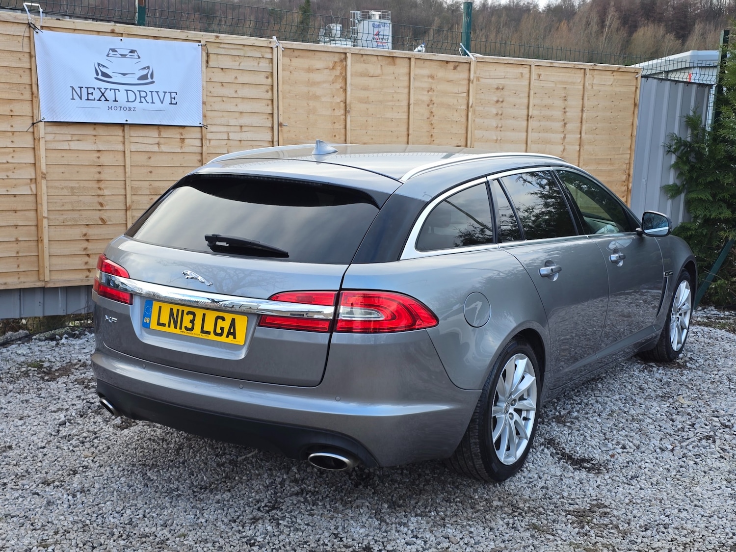 Used Jaguar XF 2013 for sale - 77336351: Photo 8
