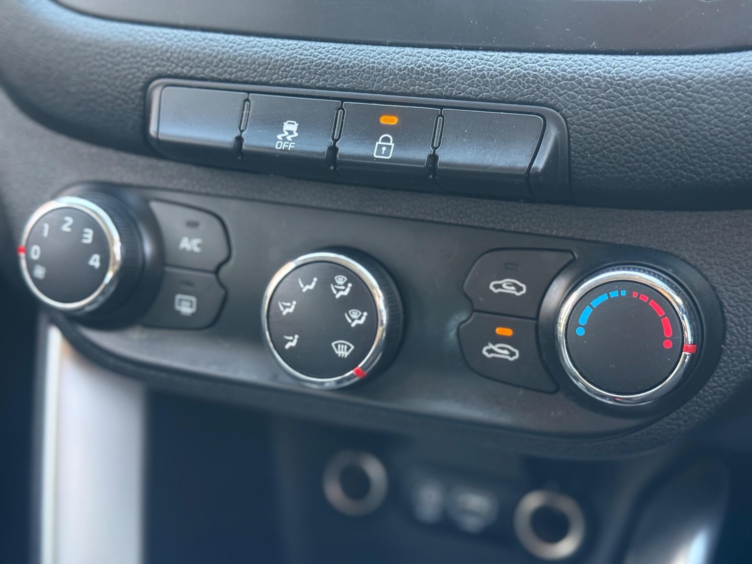 Used Kia Ceed 2018 for sale - 78147906: Photo 38