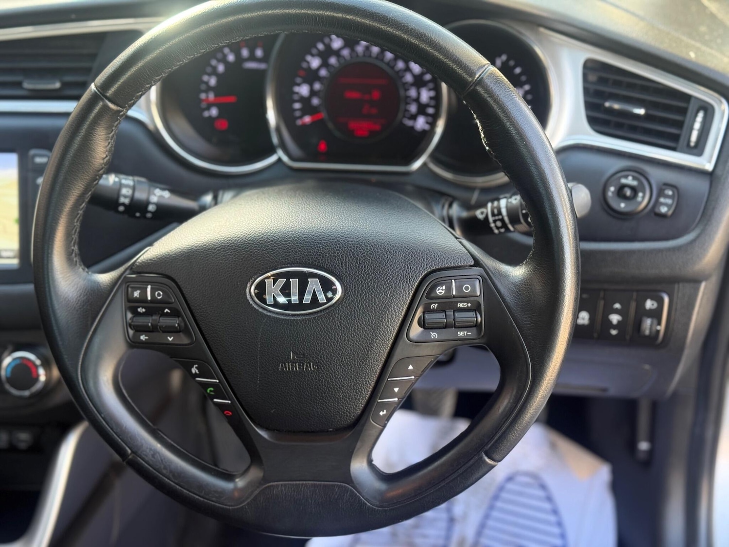 Used Kia Ceed 2018 for sale - 78147906: Photo 50