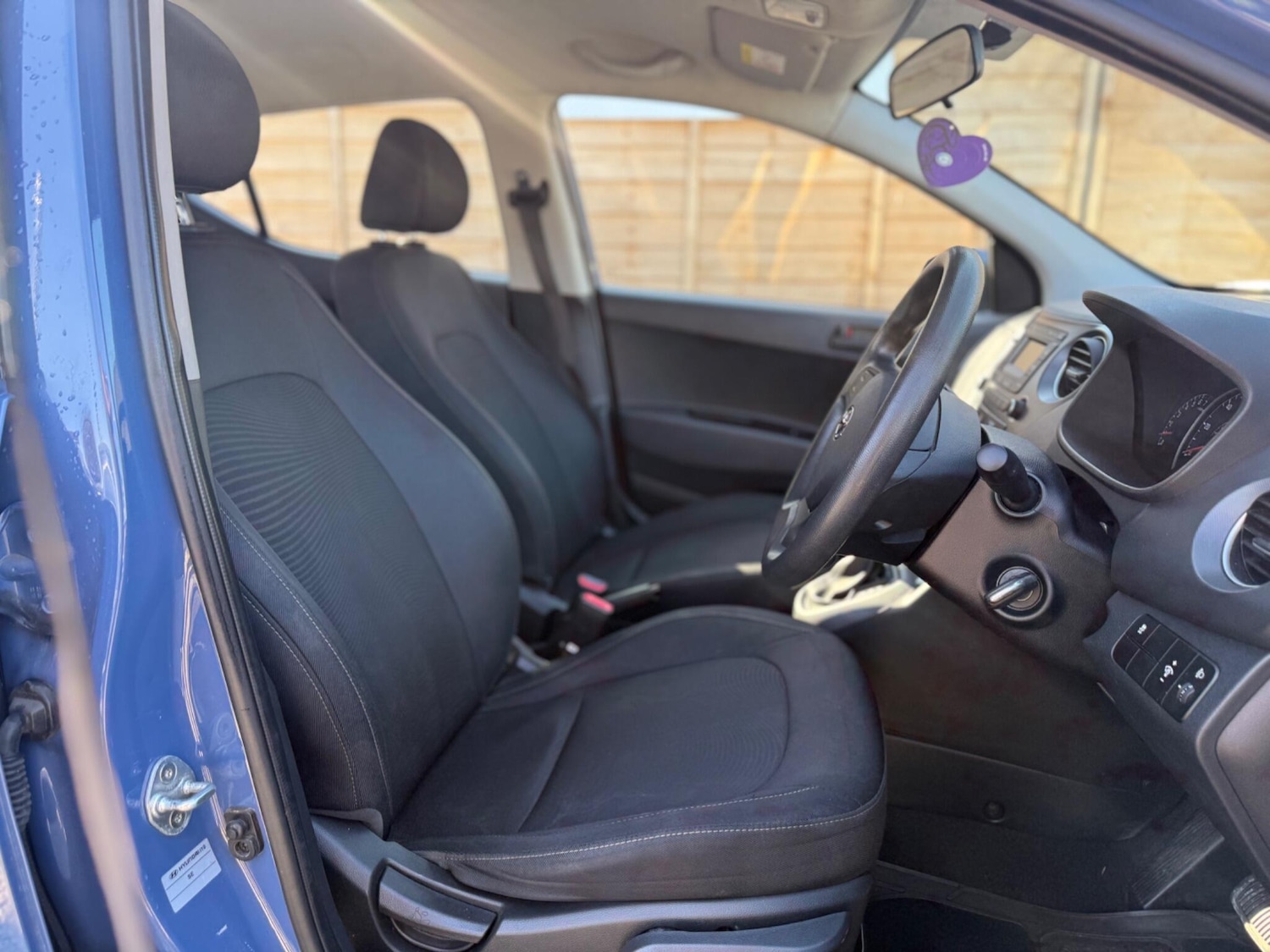 Used Hyundai i10 for sale - 77958249: Photo 21