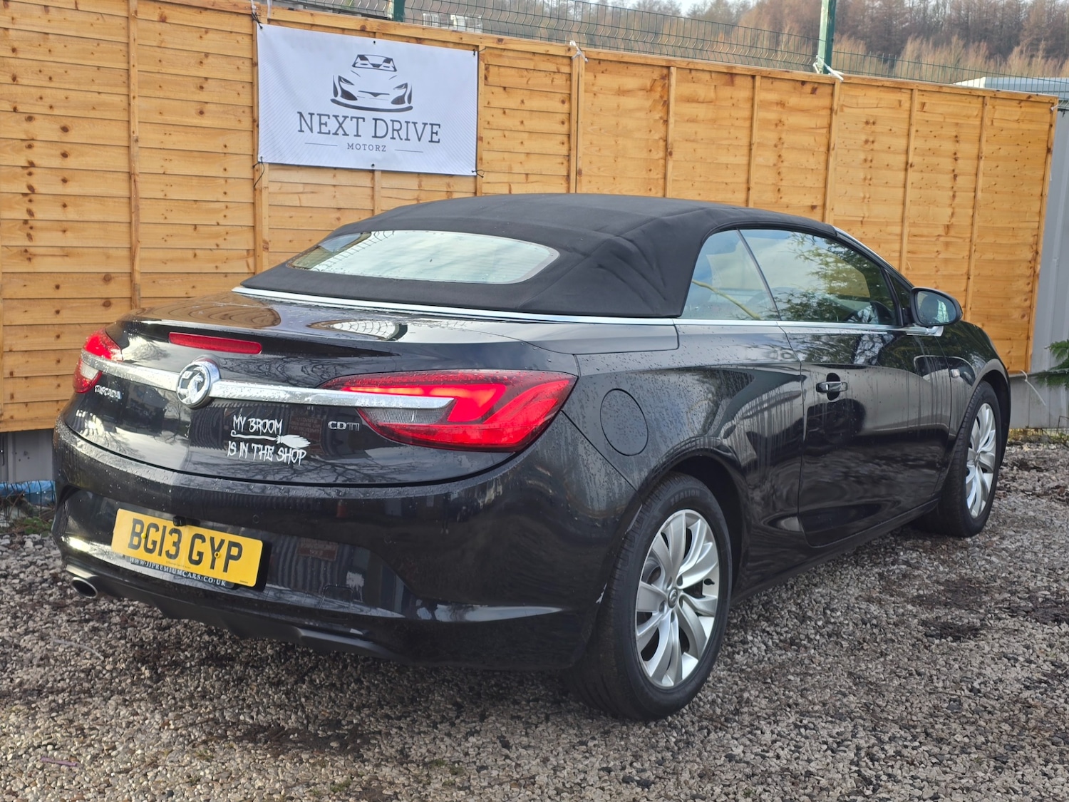 Used Vauxhall Cascada 2013 for sale - 77173394: Photo 10
