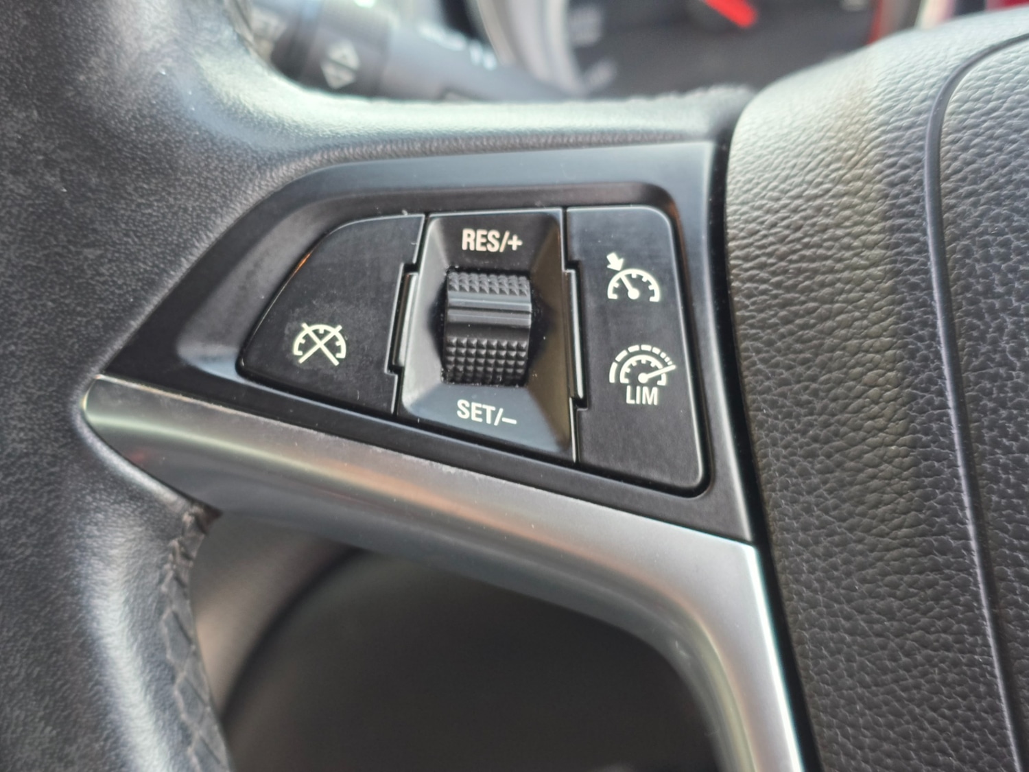 Used Vauxhall Cascada 2013 for sale - 77173394: Photo 16